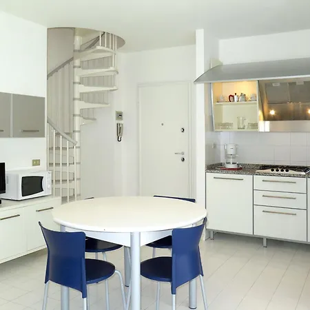 Parco Hemingway-17 By Interhome